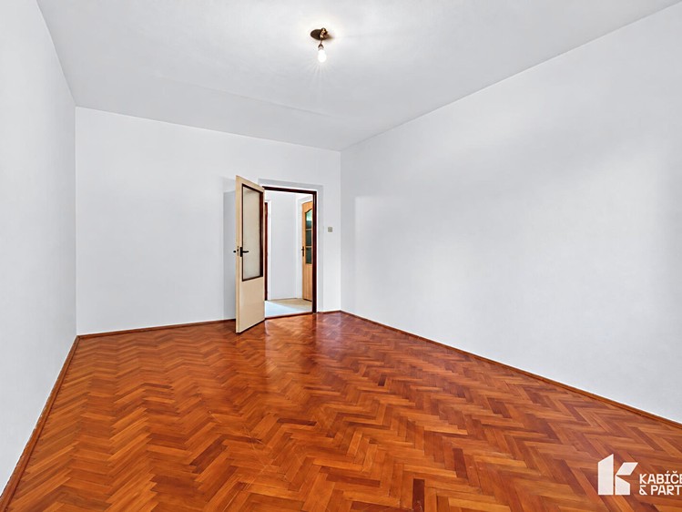 Prodej bytu 3+1, 73 m² (11 z 28)
