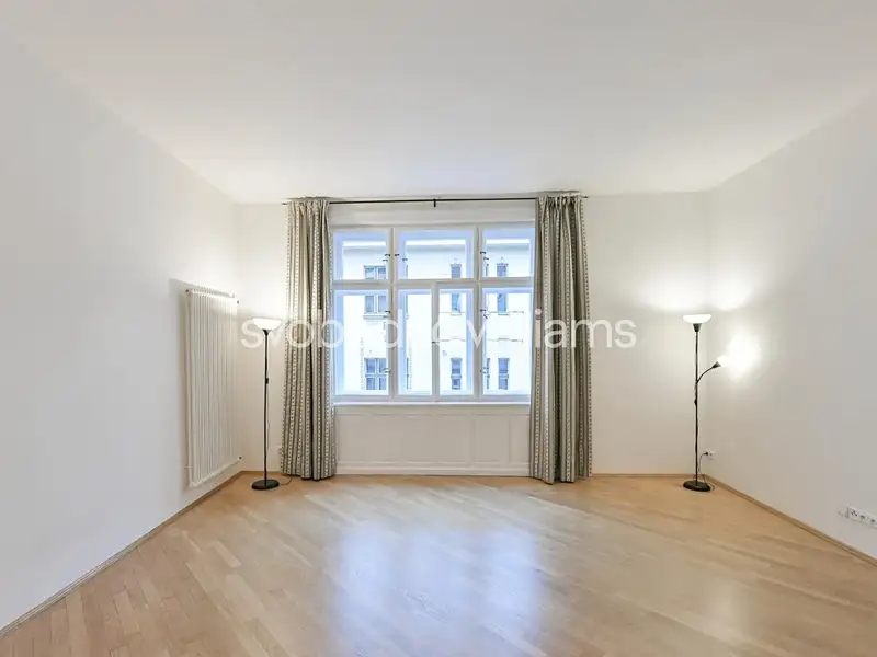Pronájem bytu 4+kk 100 m², Praha – náhled fotky 1