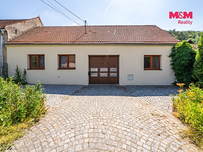 Haus zum Kauf, 275 m² (2 von 30)
