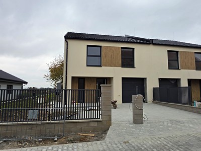 Prodej domu, 150 m² (2 z 28)