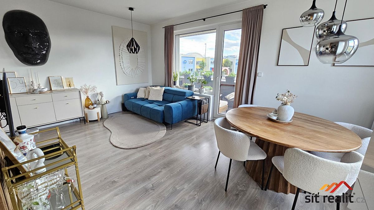 Prodej bytu 3+kk 80 m², Praha – fotka 1 z 3