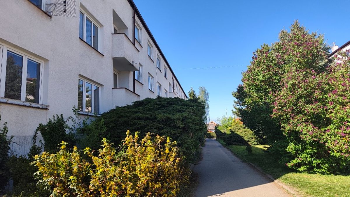 Prodej bytu 3+1 80 m², Hořín – fotka 1 z 3