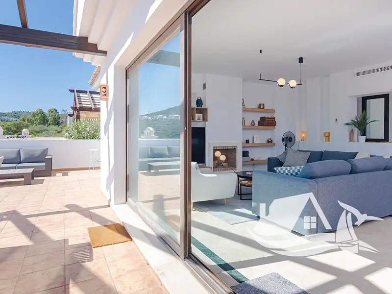 Prodej bytu 4+kk 100 m², Casares – náhled fotky 3