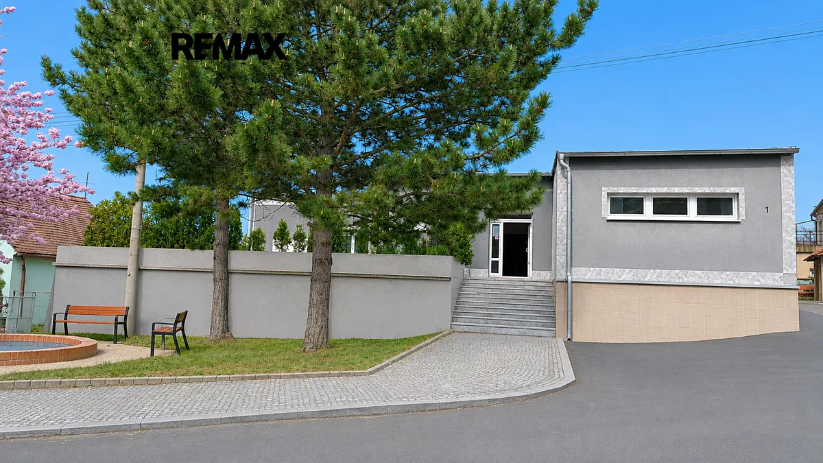 Prodej obchodního prostoru 524 m²