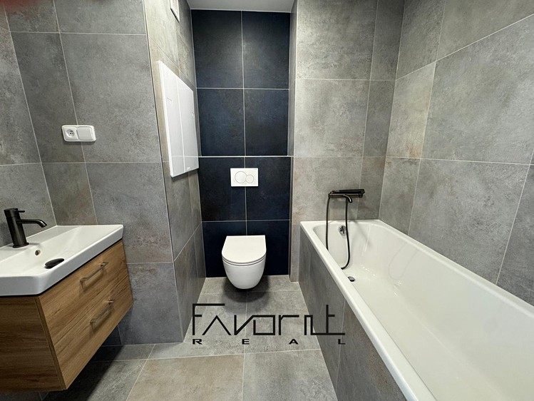 Prodej bytu 2+kk, 37 m² (5 z 8)