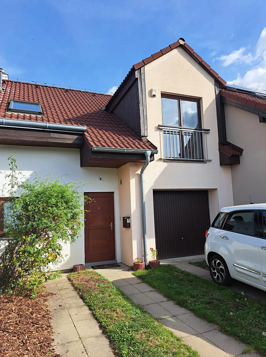 Pronájem rodinného domu 125 m², pozemek 212 m²