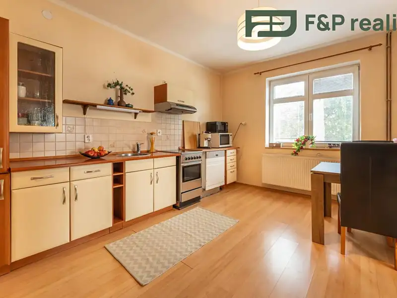 Prodej rodinného domu 125 m², pozemek 1204 m², Červené Pečky – náhled fotky 1