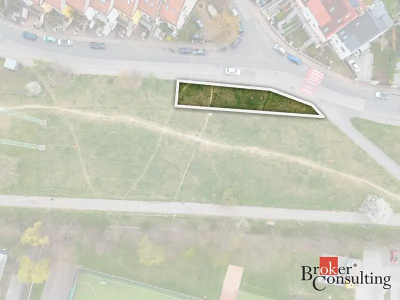 Prodej pozemku 322 m², Praha – náhled fotky 1