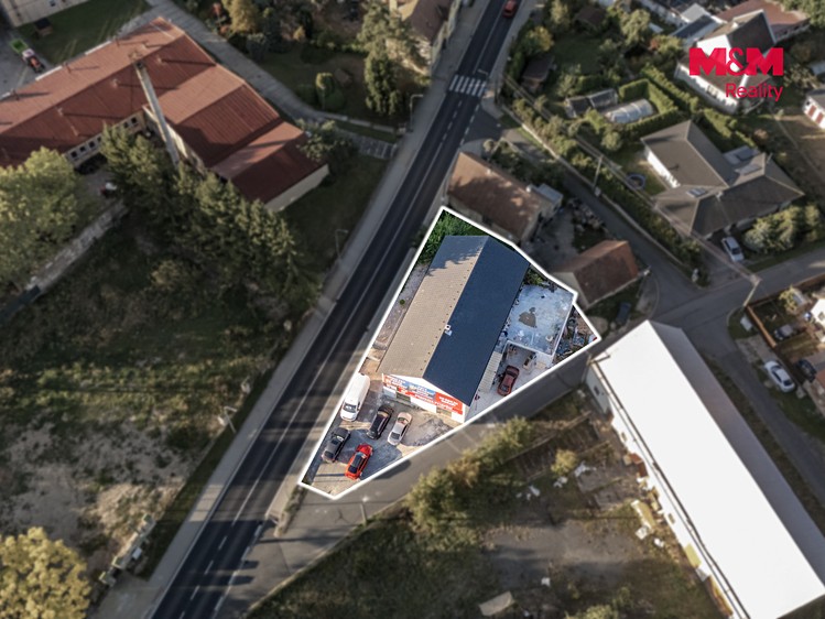 Prodej komerčního prostoru, 453 m² (4 z 23)