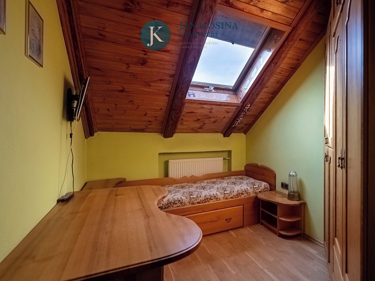 Комерційне приміщення на продаж, 180 м² (17 з 25)