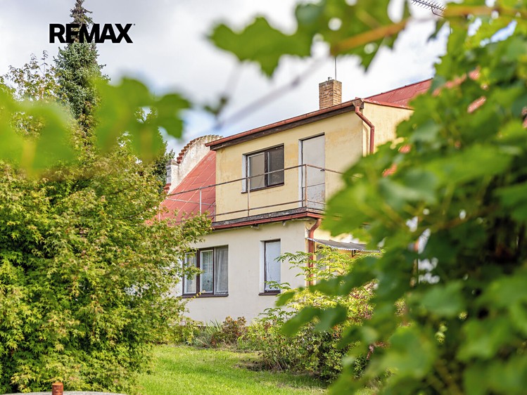 Haus zum Kauf, 100 m² (1 von 28)