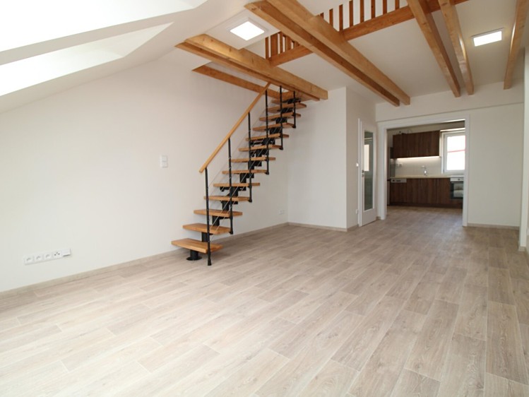 Квартира 2+kk в оренду, 53 м² (1 з 13)