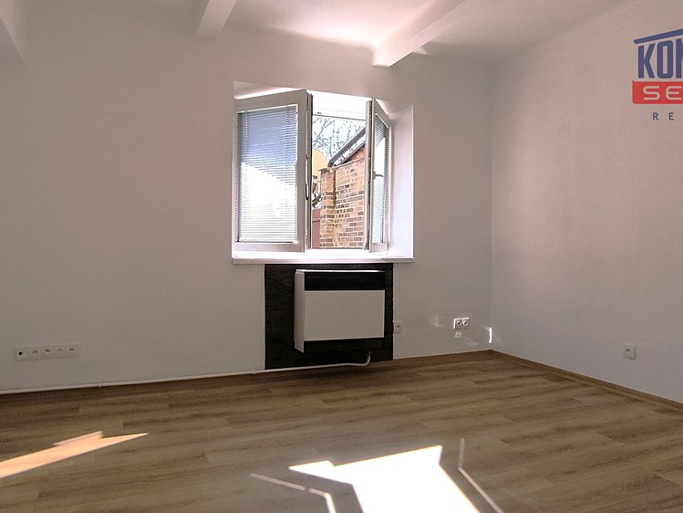 Prodej bytu 1+1, 27 m² (6 z 19)