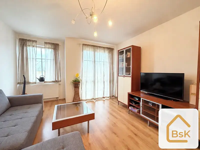 Pronájem bytu 2+kk 62 m², Liberec – náhled fotky 2