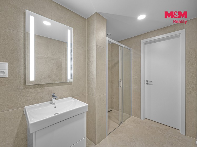 Квартира 2+kk на продаж, 71 м² (4 з 14)