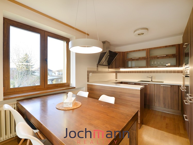 Haus zur Miete, 131 m² (1 von 31)