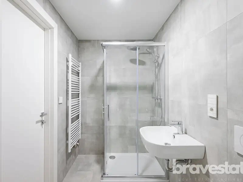Prodej bytu 2+kk 56 m², Praha – náhled fotky 2