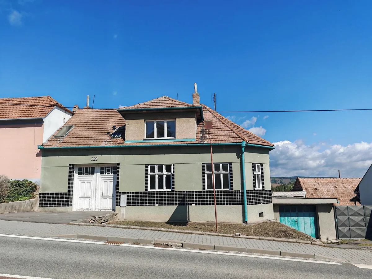 Prodej rodinného domu 160 m², pozemek 1132 m²