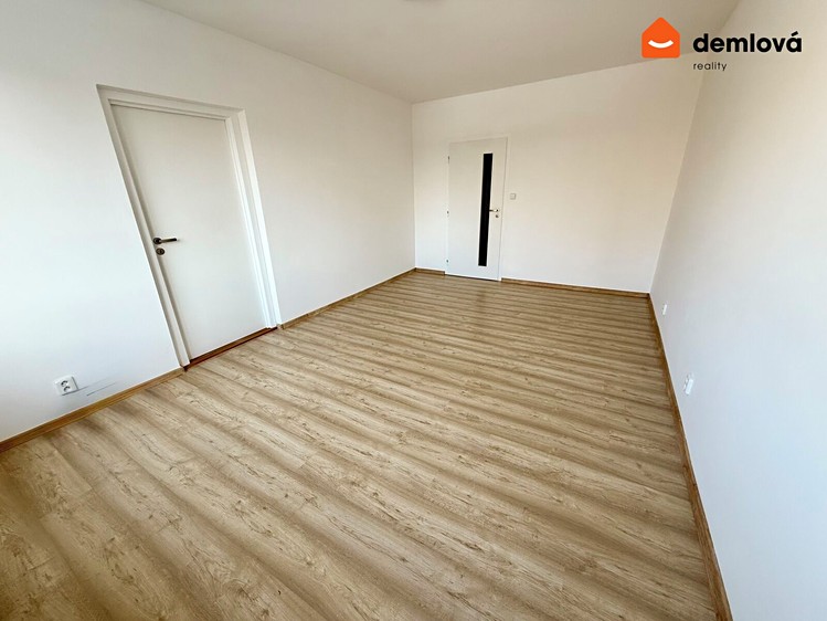 Prodej bytu 3+1, 65 m² (4 z 14)
