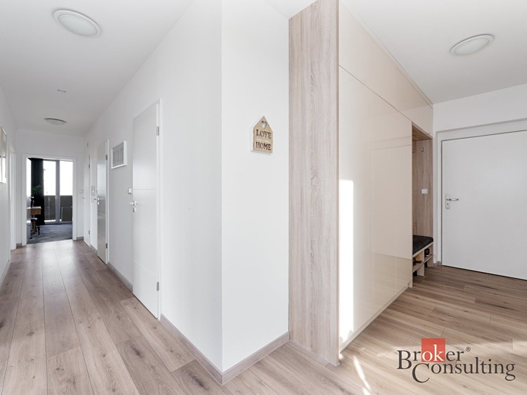 Prodej bytu 3+kk, 88 m² (14 z 25)