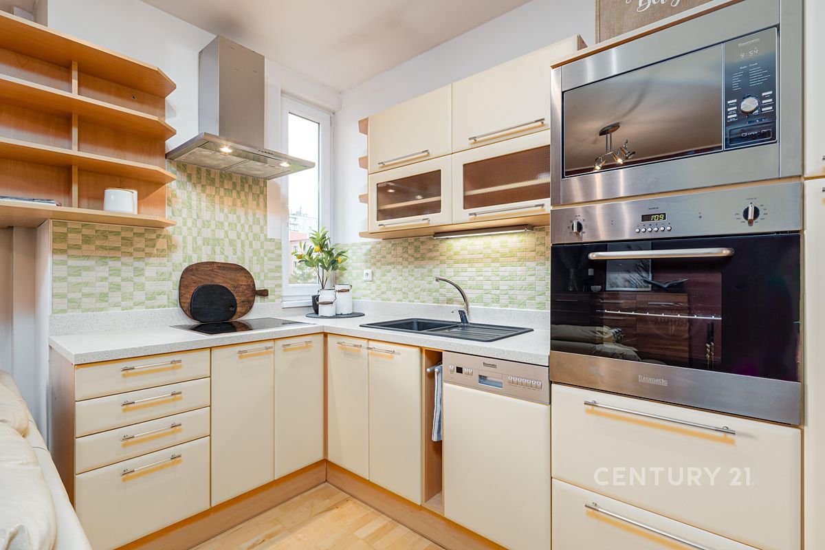 Pronájem bytu atypický 50 m², Praha – fotka 1 z 3