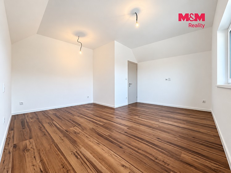 Prodej domu, 130 m² (24 z 30)