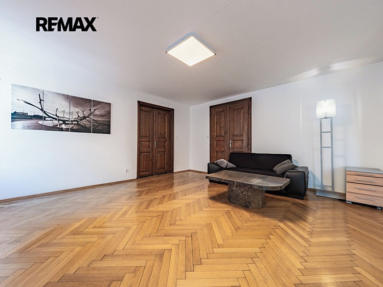 Prodej domu, 400 m² (30 z 51)