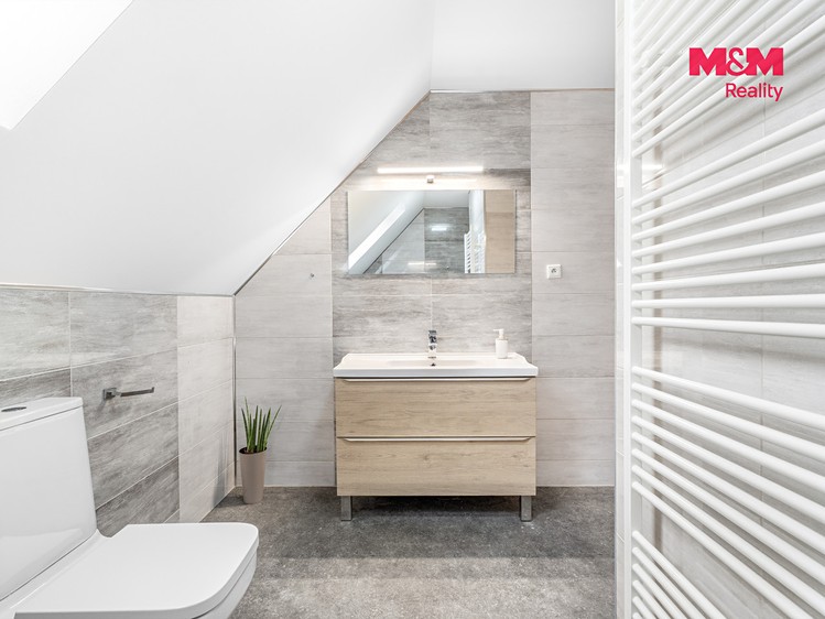Будинок на продаж, 179 м² (28 з 30)