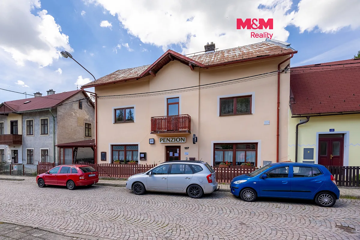 Prodej ubytovacího zařízení 340 m²