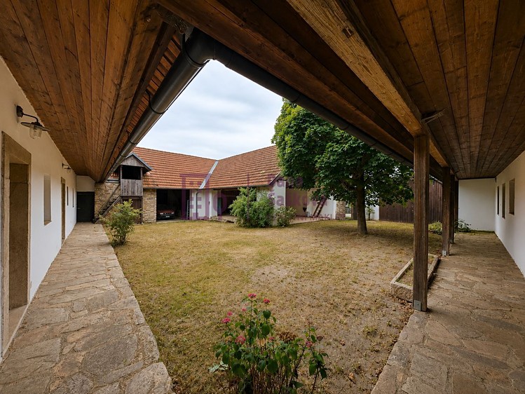 Prodej domu, 566 m² (11 z 45)