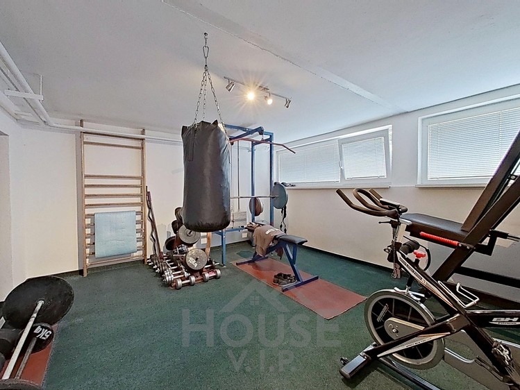 Будинок на продаж, 280 м² (13 з 22)
