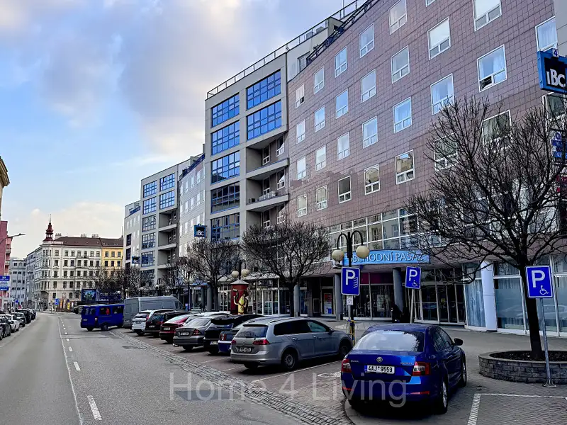 Prodej obchodního prostoru 120 m², Brno – náhled fotky 1