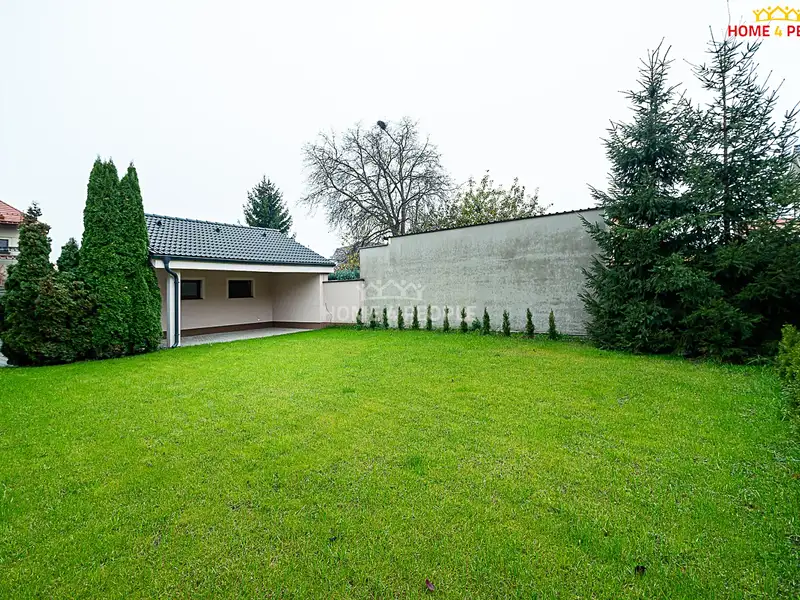 Pronájem rodinného domu 145 m², pozemek 526 m², Praha – náhled fotky 2