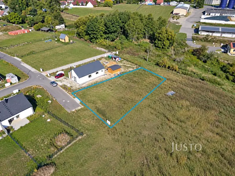 Prodej stavebního pozemku 955 m², Čížová – náhled fotky 1