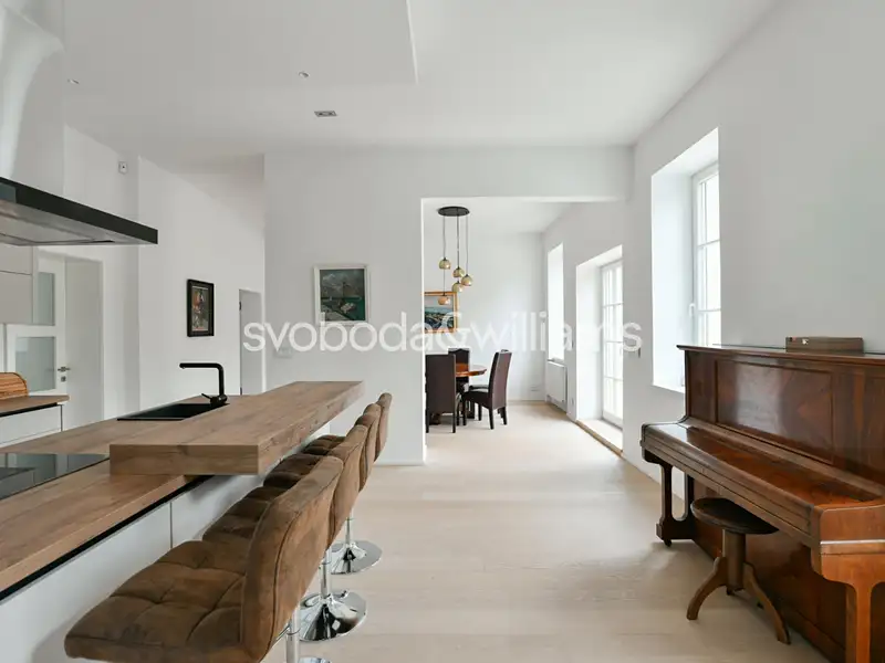 Prodej rodinného domu 398 m², pozemek 3670 m², Roztoky – náhled fotky 2