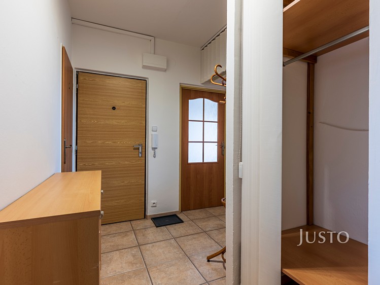 Квартира 2+1 в оренду, 56 м² (13 з 34)