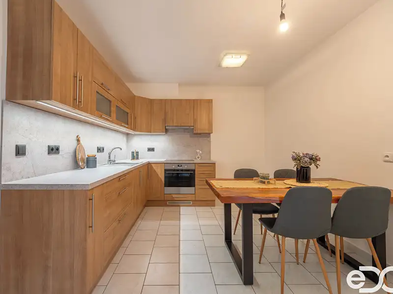 Prodej bytu 3+kk 92 m², Mladá Boleslav – náhled fotky 1