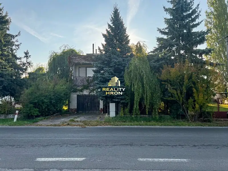 Prodej rodinného domu 260 m², pozemek 1363 m², Slavětín – náhled fotky 2