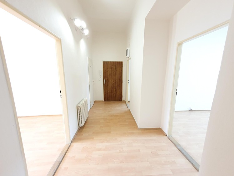 Комерційне приміщення в оренду, 70 м² (6 з 10)