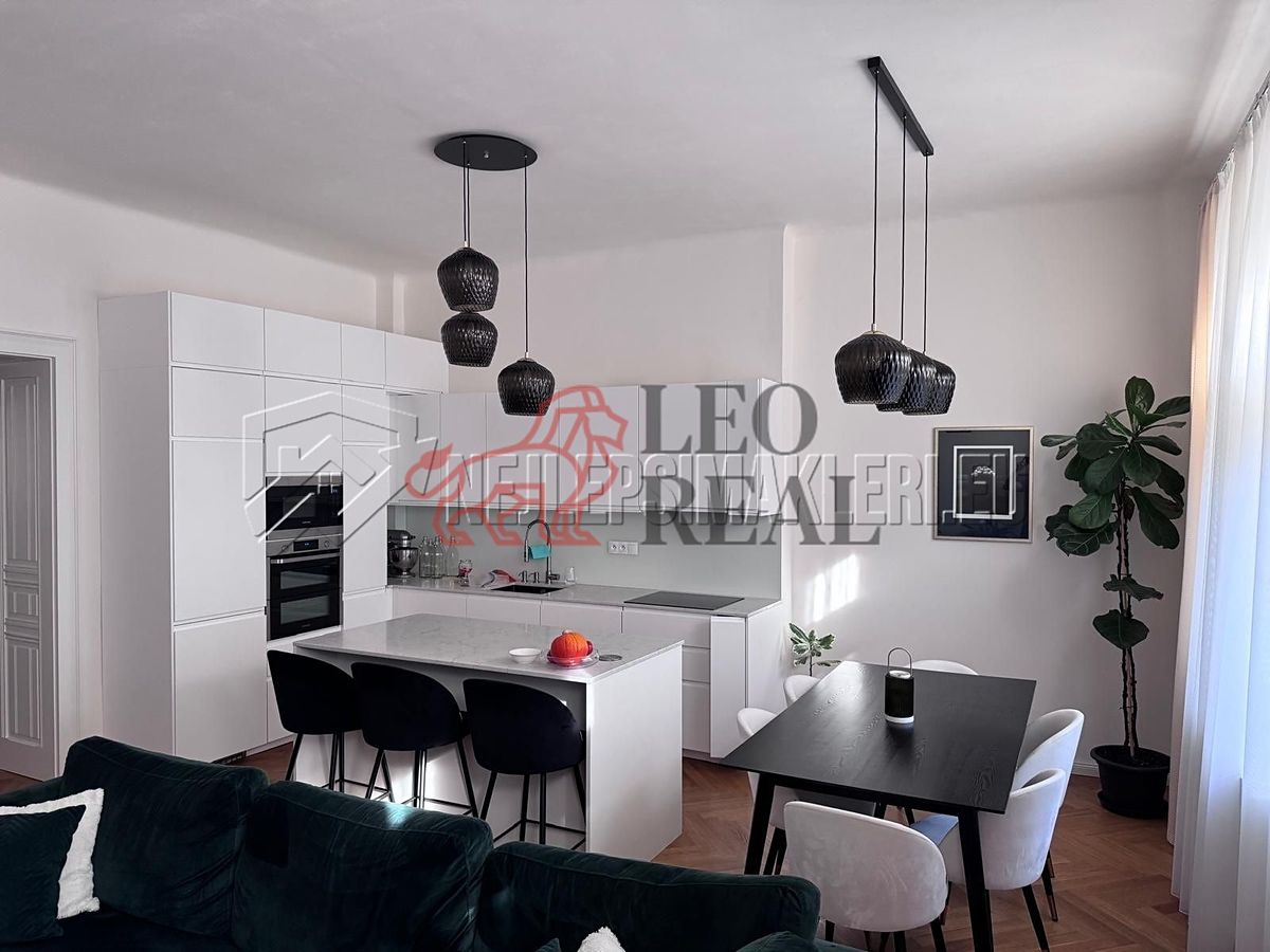 Pronájem bytu 2+kk 80 m², Praha – fotka 1 z 3