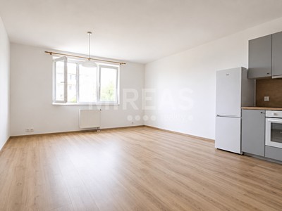 Wohnung 2+kk zur Miete, 58 m² (2 von 12)
