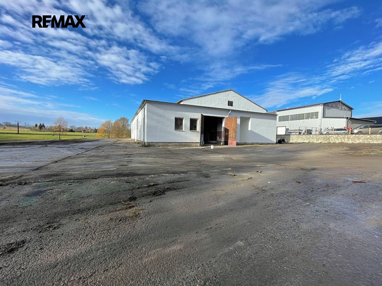 Комерційне приміщення в оренду, 4 984 м² (3 з 12)