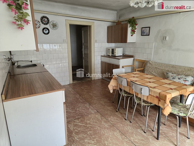Prodej domu, 220 m² (29 z 69)