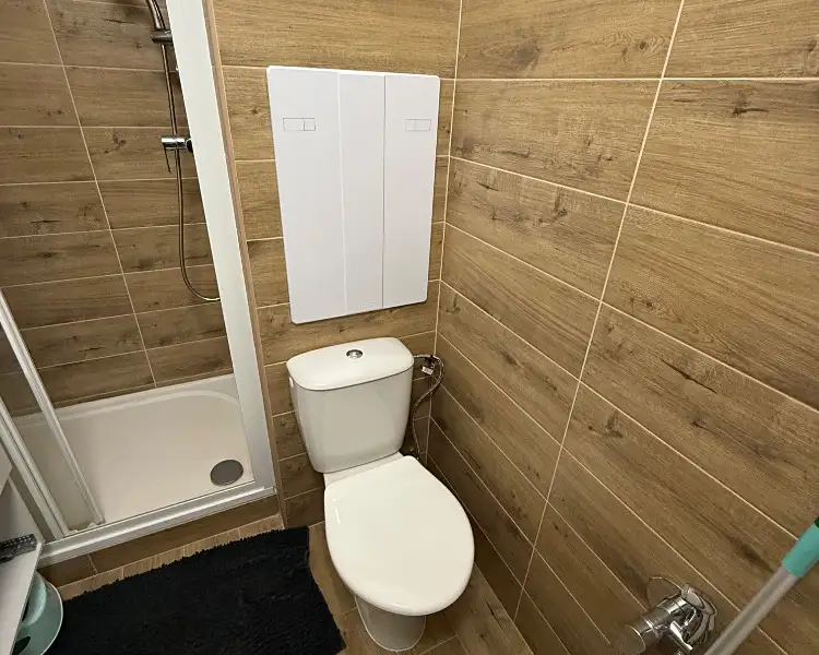 Prodej bytu 1+kk 21 m², Teplice – náhled fotky 2