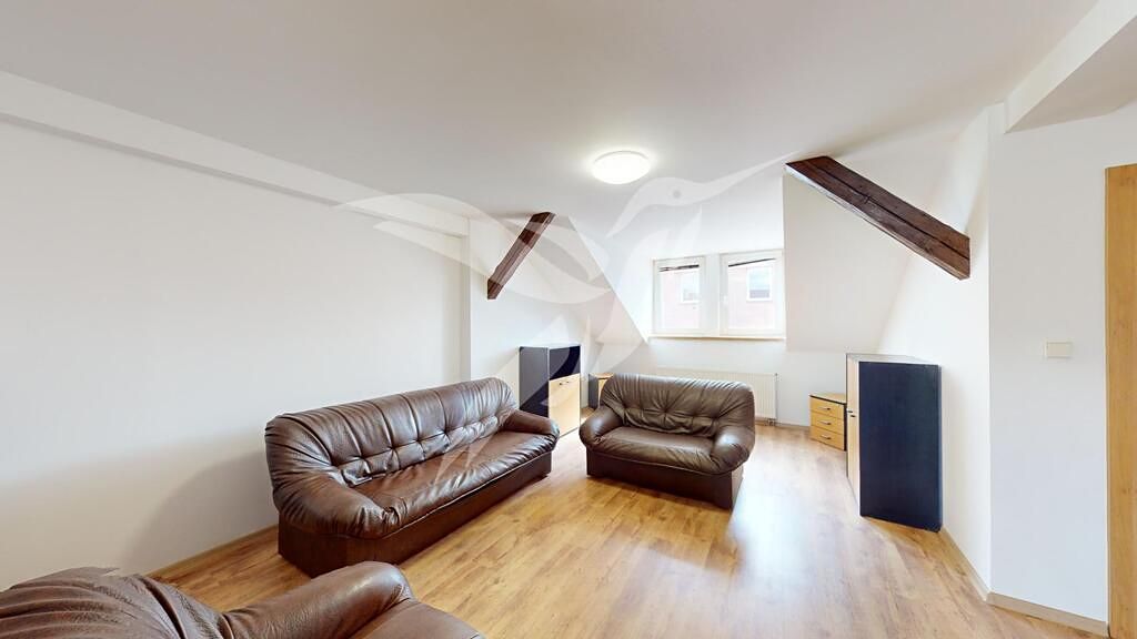 Pronájem bytu 2+kk 85 m², Plzeň – fotka 1 z 3