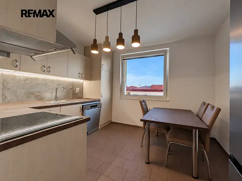 Pronájem bytu 3+1 71 m², Havlíčkův Brod – náhled fotky 2
