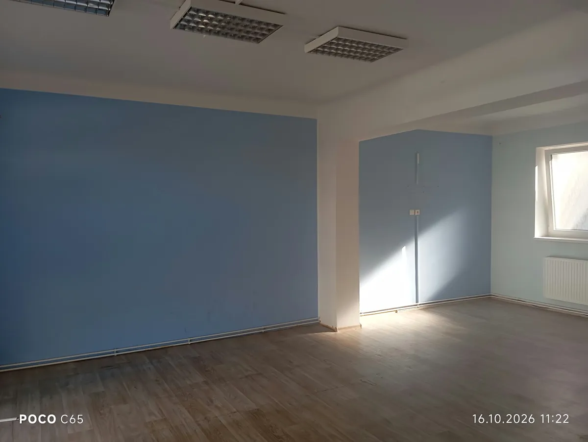 Pronájem obchodního prostoru 99 m²