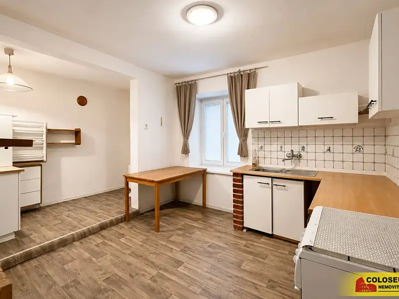 Prodej rodinného domu 100 m², pozemek 150 m², Suchohrdly – náhled fotky 2
