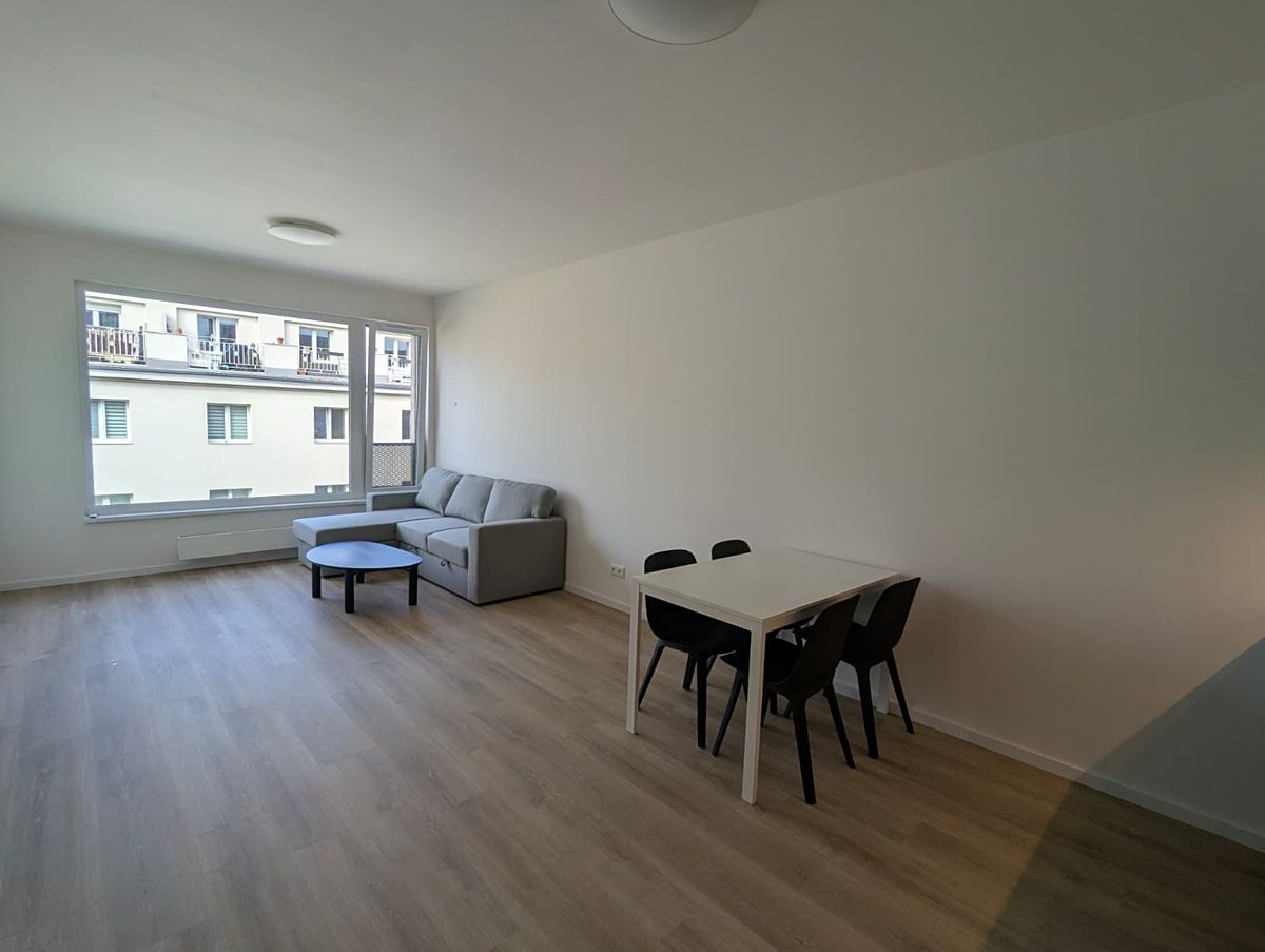Pronájem bytu 2+kk 53 m² – fotografie 5