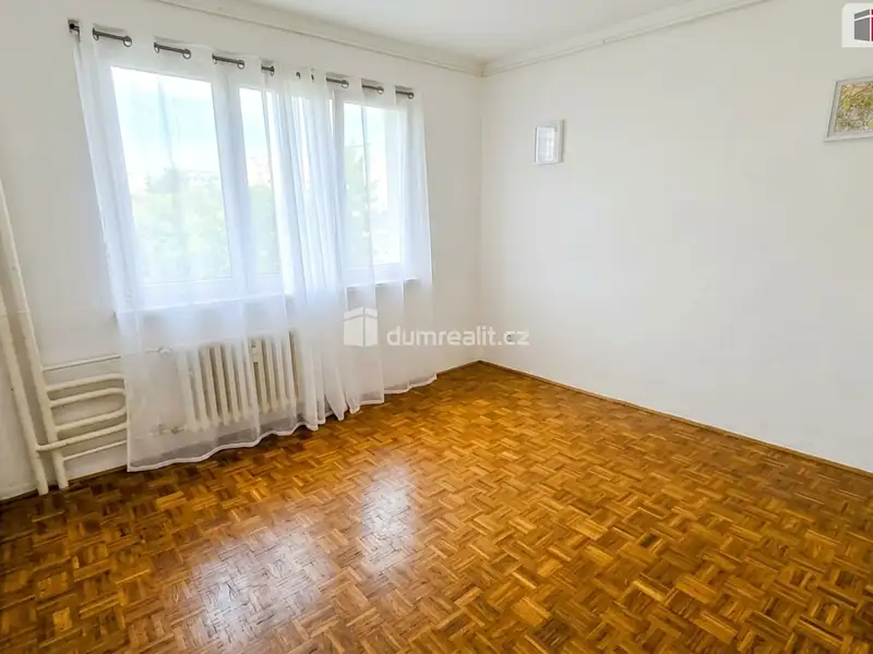 Pronájem bytu 3+1 61 m², Zlín – náhled fotky 3